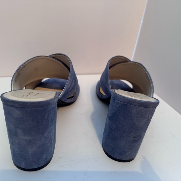 Beautiful blue suede Cole Haan size 10B 4 in block heel - Picture 6 of 7